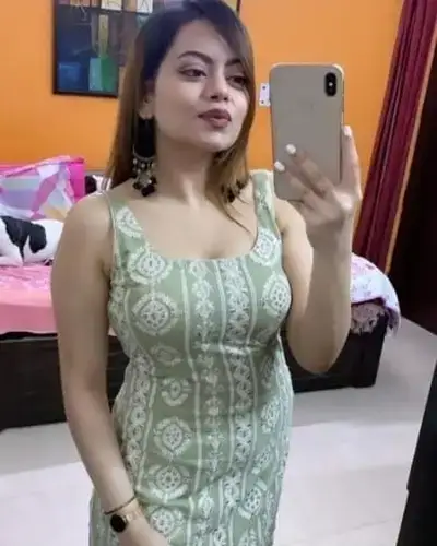 Call Girl in Sikrai